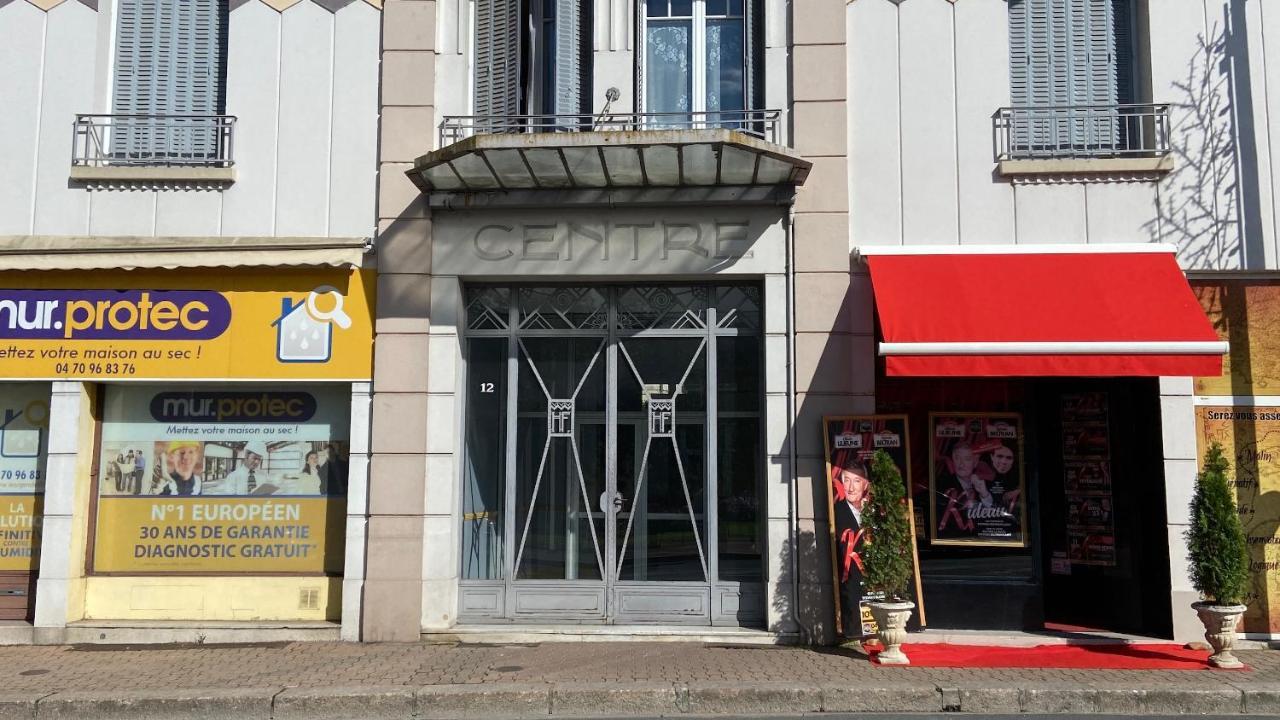 Le Vichy Centre, Spacieux Et Cosy T2 Avec Vue, Au Calme Exterior photo